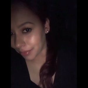 Meet your Posher, Yenii